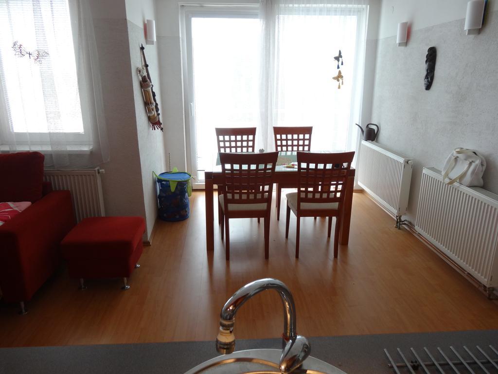 Chata Triomint Senec Zimmer foto